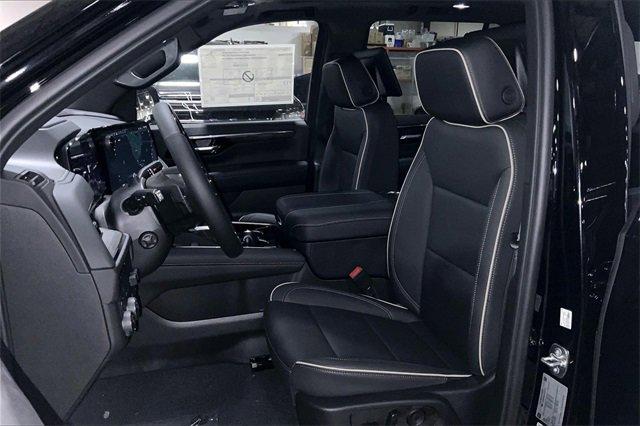 2025 Chevrolet Tahoe Vehicle Photo in KANSAS CITY, MO 64114-4502