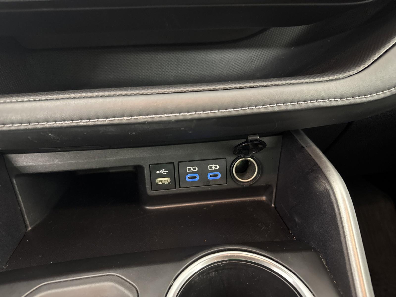 2022 Toyota Highlander Vehicle Photo in Georgetown, TX 78626