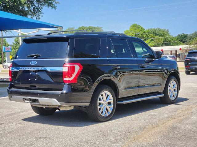 2020 Ford Expedition Vehicle Photo in DENTON, TX 76210-9321
