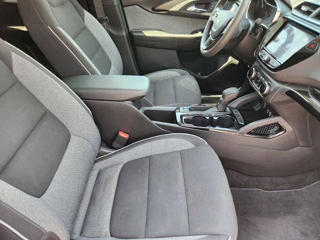 2022 Chevrolet Trailblazer Vehicle Photo in DENTON, TX 76210-9321