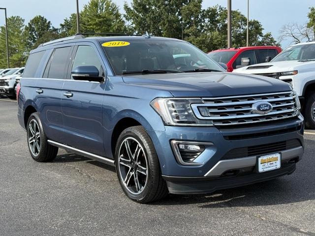 2019 Ford Expedition Vehicle Photo in COLUMBIA, MO 65203-3903