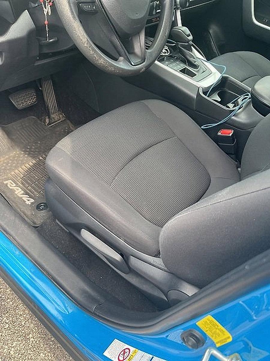 2019 Toyota RAV4 Vehicle Photo in Trevose, PA 19053