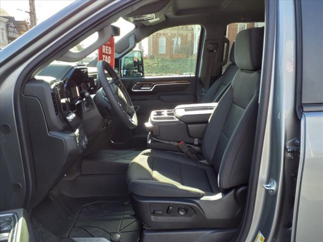 2025 Chevrolet Silverado 2500 HD Vehicle Photo in INDIANA, PA 15701-1897