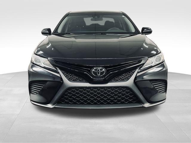 Used 2020 Toyota Camry SE Nightshade with VIN 4T1G11AK4LU361256 for sale in Medina, OH