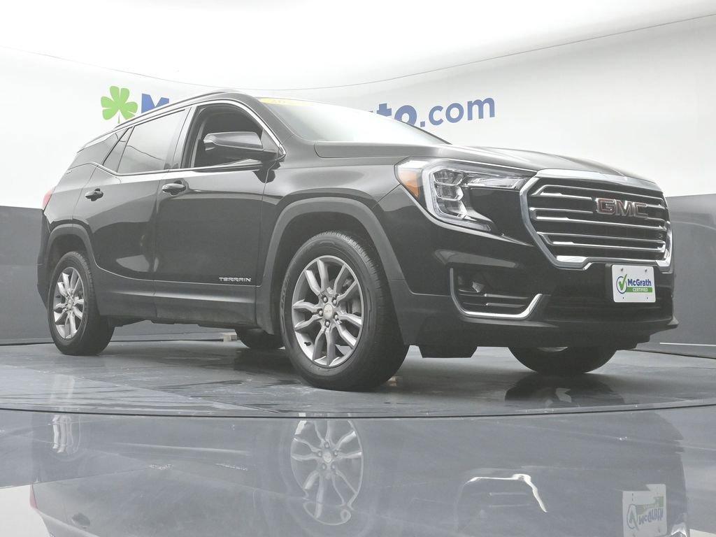 2022 GMC Terrain Vehicle Photo in Cedar Rapids, IA 52402