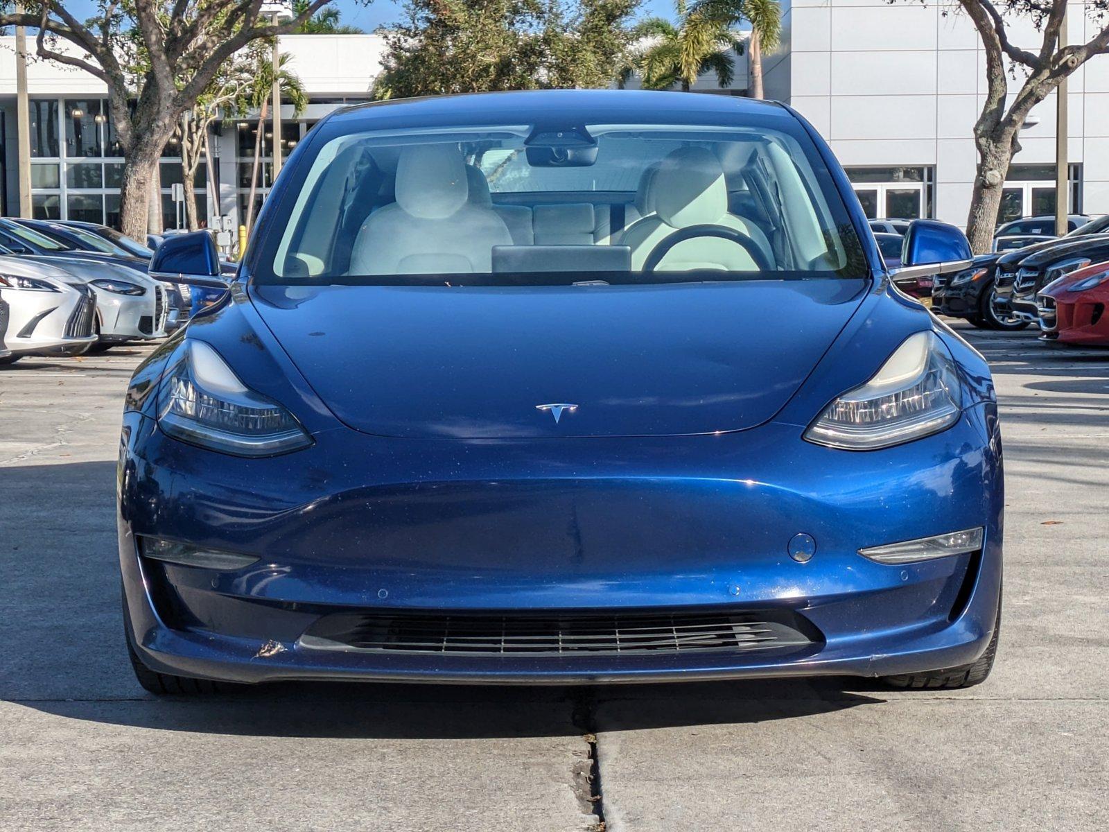 2018 Tesla Model 3 Vehicle Photo in WEST PALM BEACH, FL 33407-3296