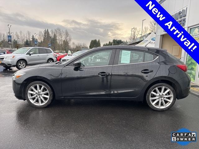 2017 Mazda Mazda3 5-Door Vehicle Photo in Puyallup, WA 98371