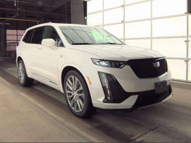 2021 Cadillac XT6 Vehicle Photo in Akron, OH 44320