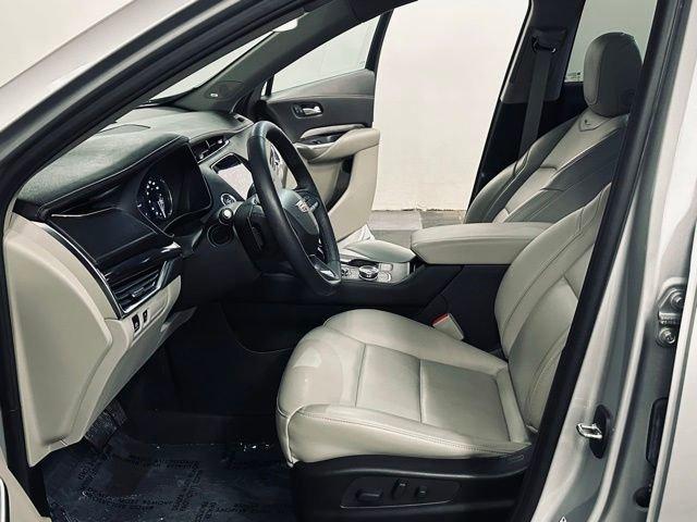 2022 Cadillac XT4 Vehicle Photo in MEDINA, OH 44256-9631