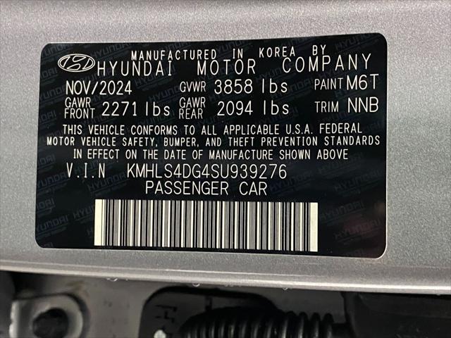 2025 Hyundai ELANTRA Vehicle Photo in Appleton, WI 54913