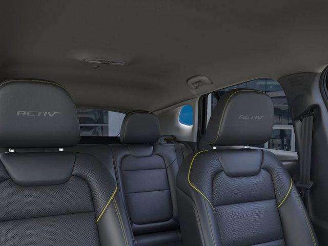 2025 Chevrolet Trax Vehicle Photo in SUGAR LAND, TX 77478-0000