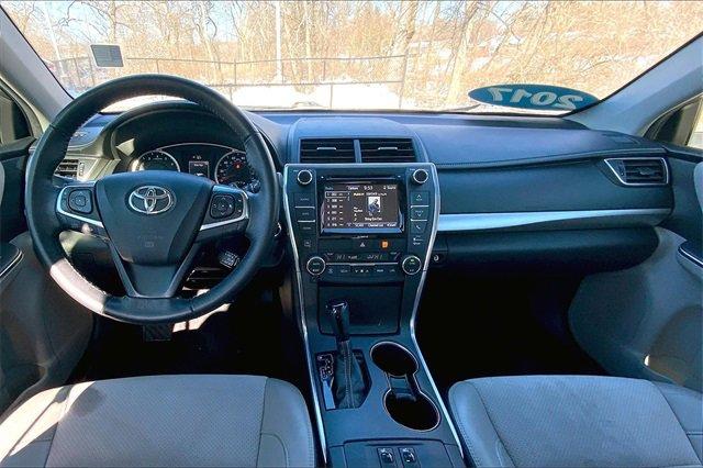 2017 Toyota Camry Vehicle Photo in KANSAS CITY, MO 64114-4545