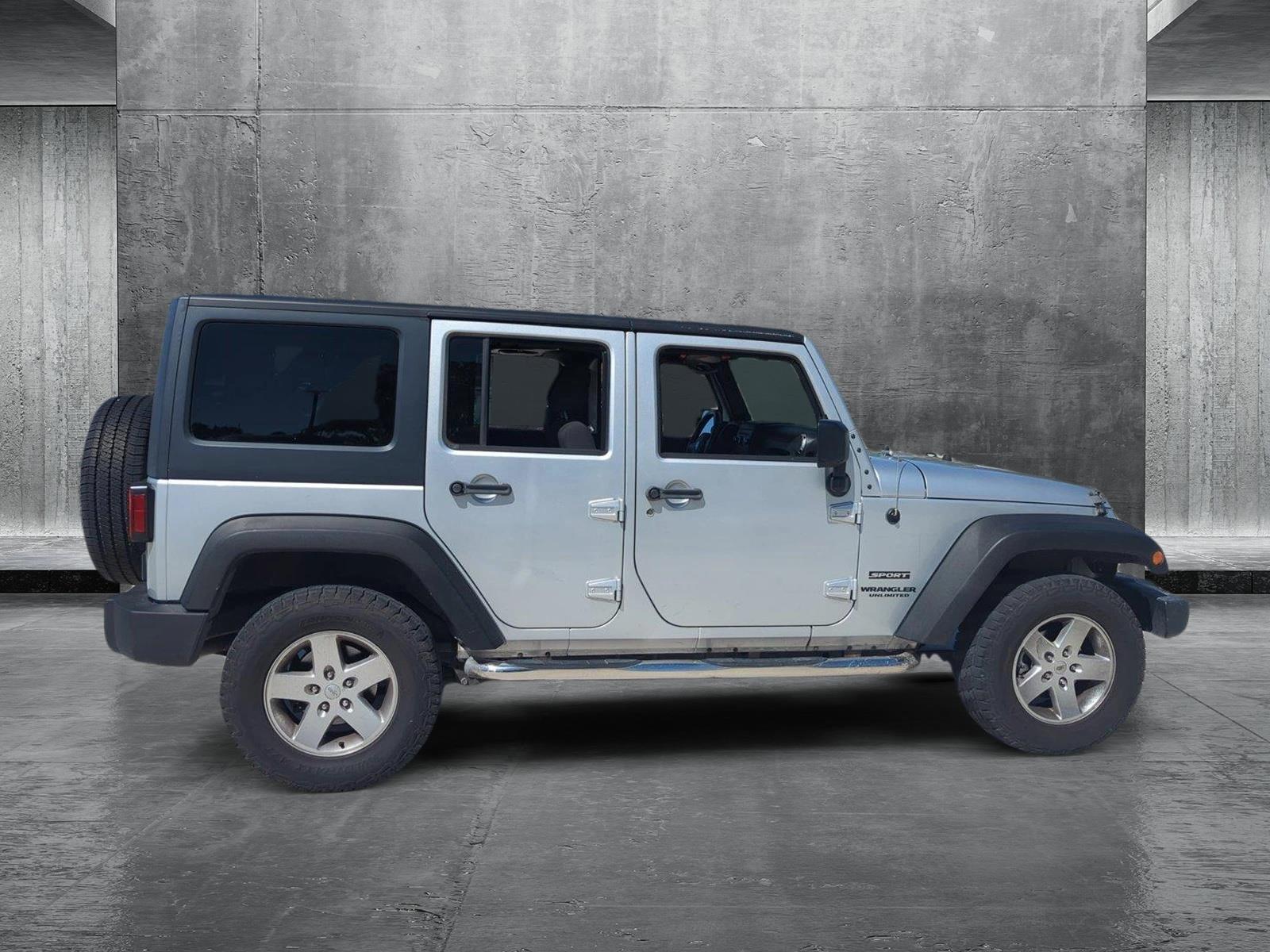 2012 Jeep Wrangler Unlimited Vehicle Photo in Pembroke Pines, FL 33027