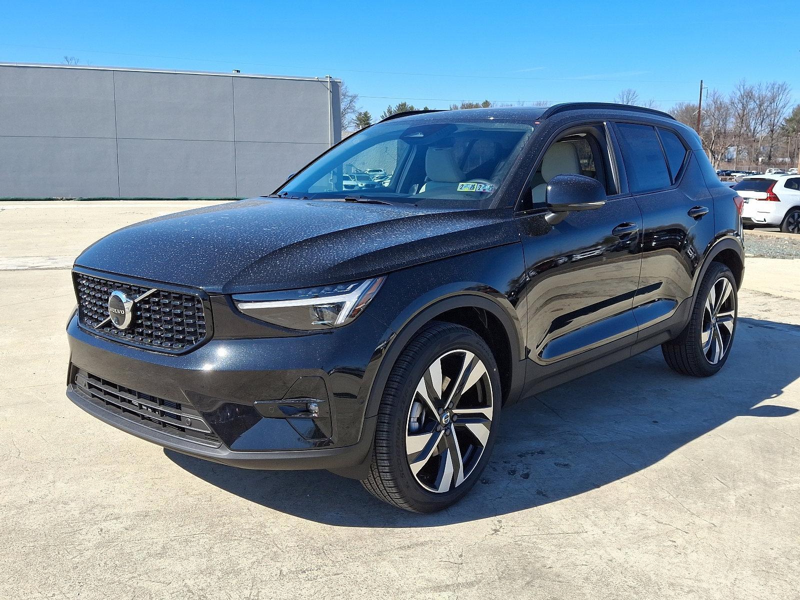 2025 Volvo XC40 Vehicle Photo in Trevose, PA 19053