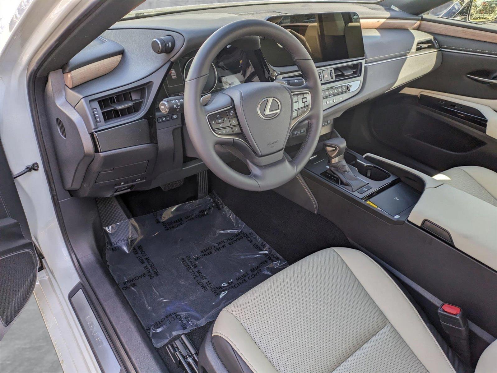 2025 Lexus ES 350 Vehicle Photo in Coconut Creek, FL 33073