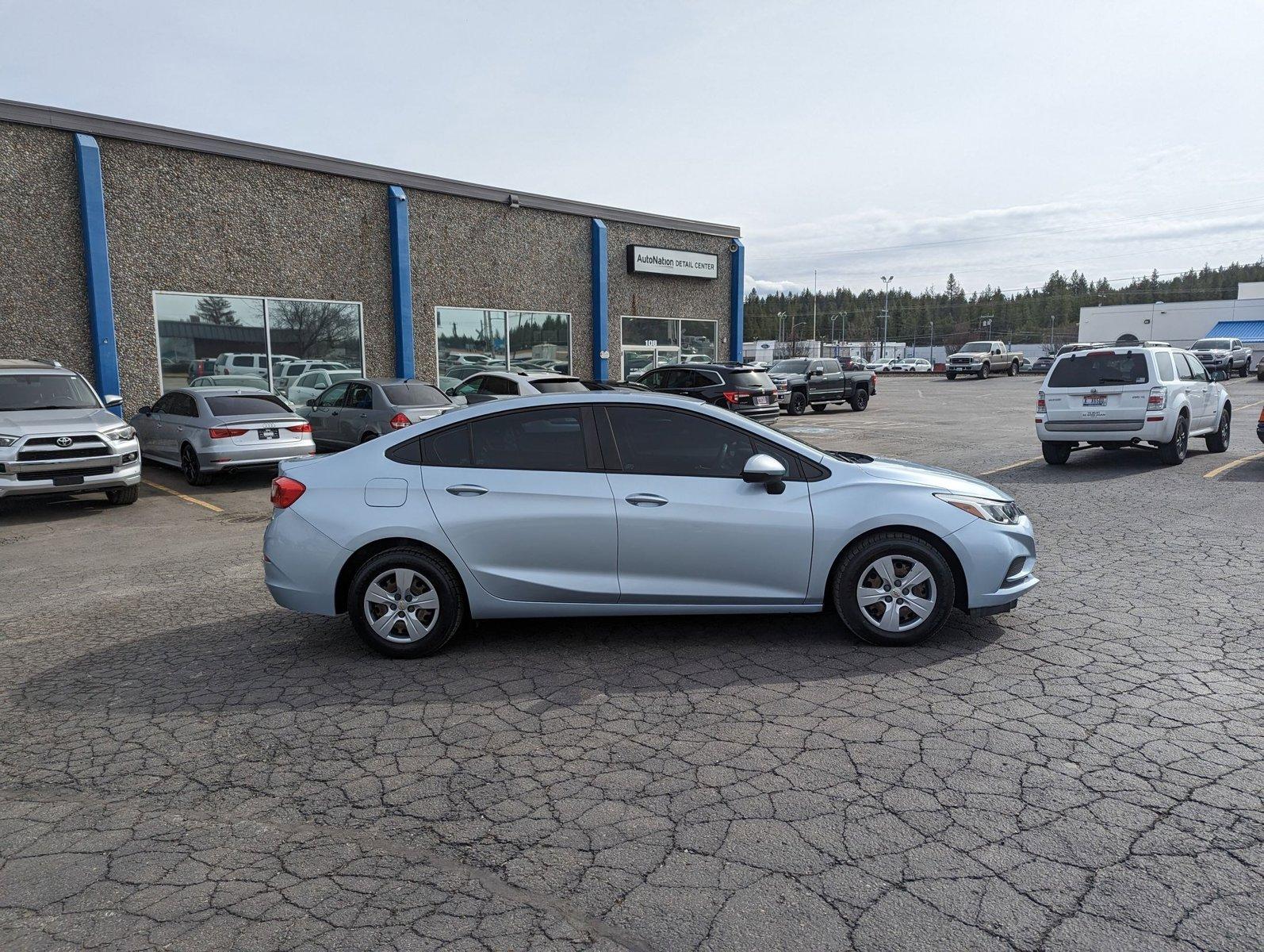 2017 Chevrolet Cruze Vehicle Photo in Spokane Valley, WA 99212