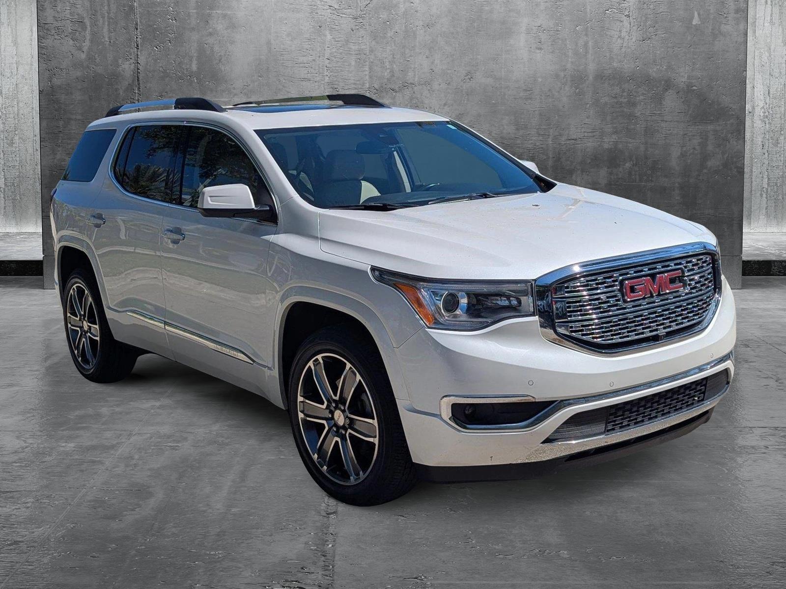 2017 GMC Acadia Vehicle Photo in Delray Beach, FL 33444