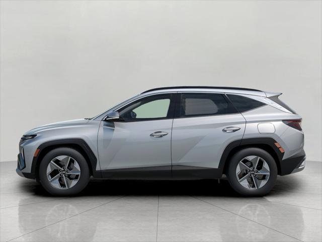 2025 Hyundai TUCSON Hybrid Vehicle Photo in Green Bay, WI 54304