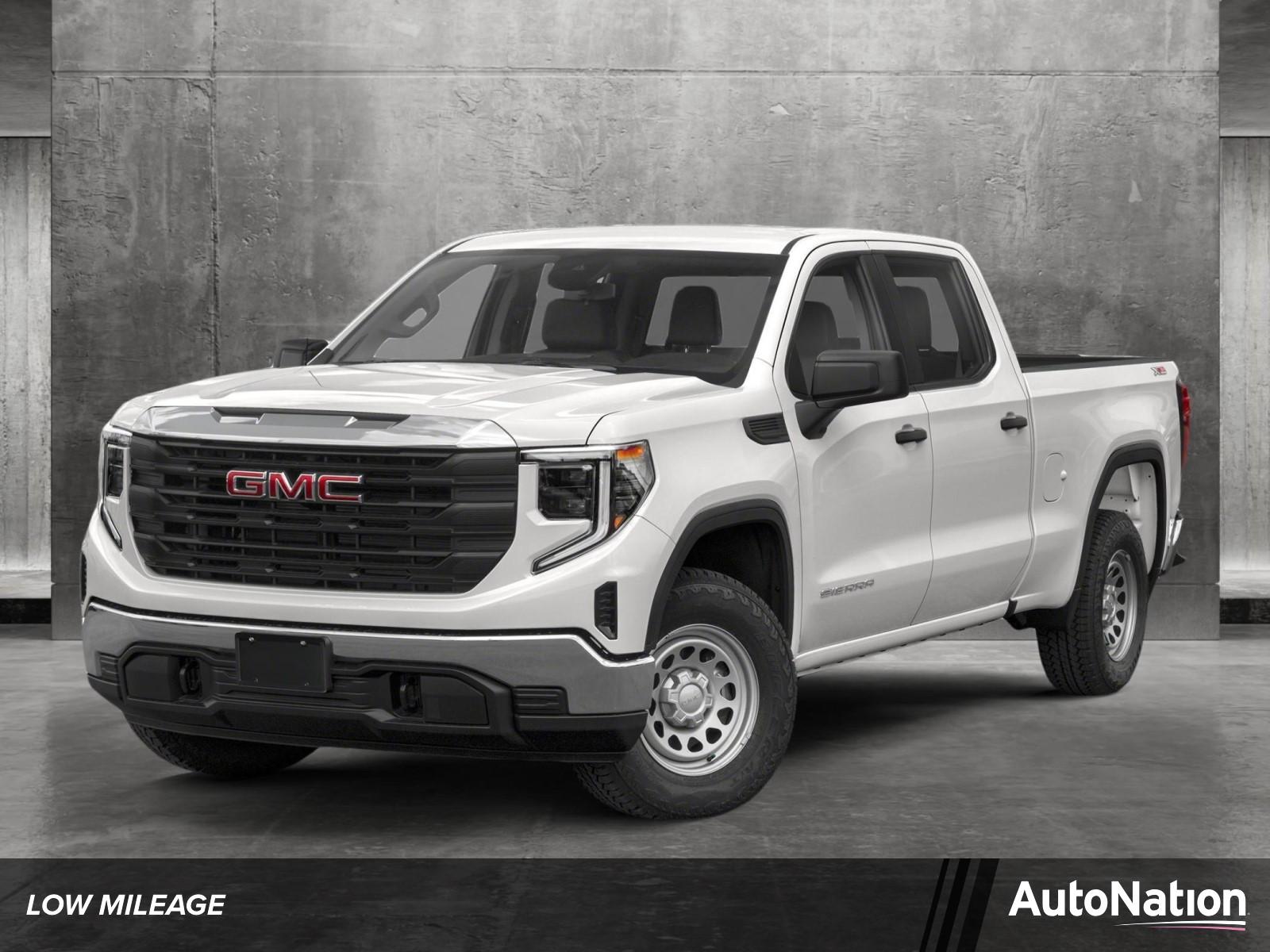 2024 GMC Sierra 1500 Vehicle Photo in VALENCIA, CA 91355-1705