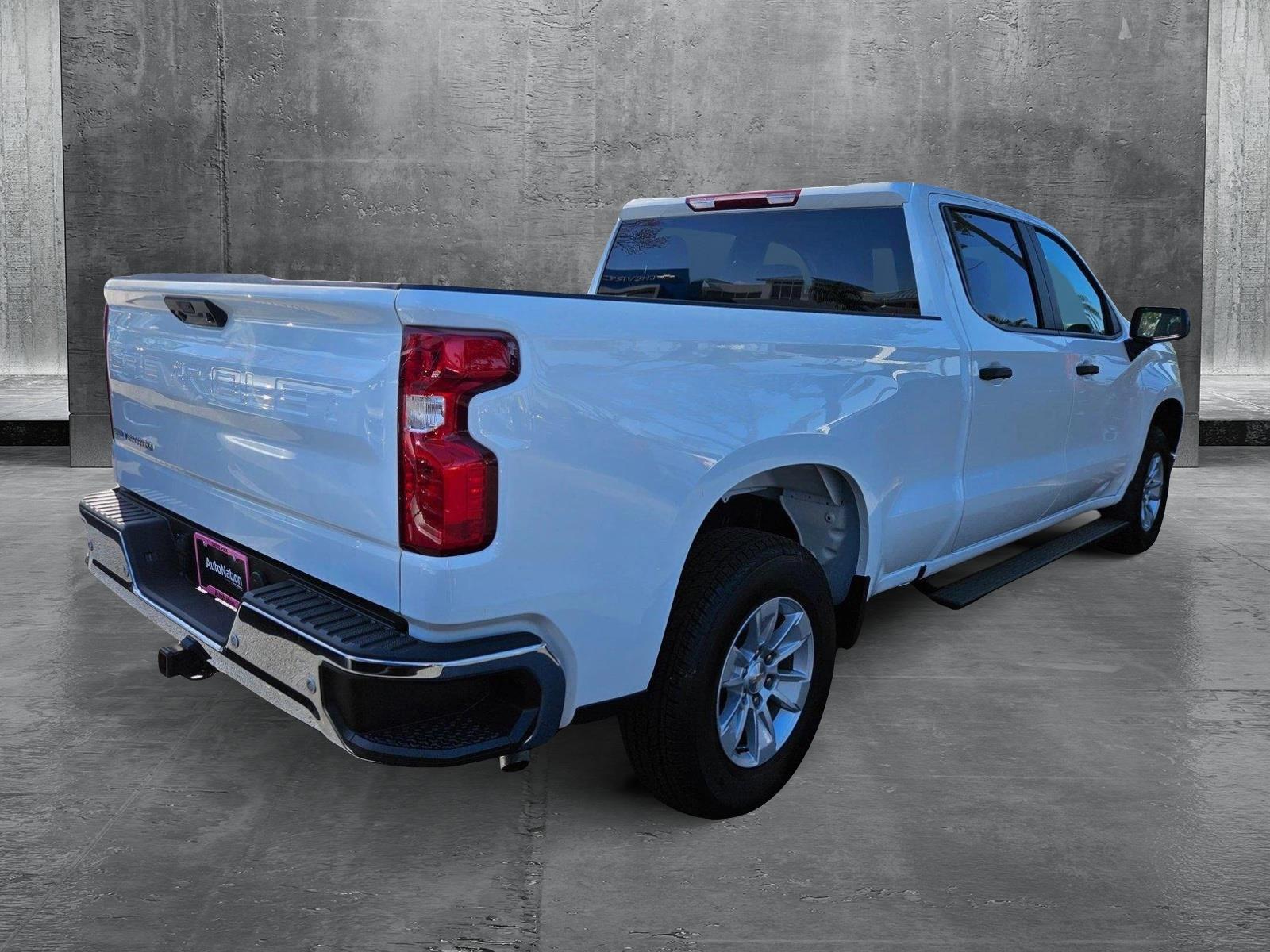 2025 Chevrolet Silverado 1500 Vehicle Photo in GREENACRES, FL 33463-3207