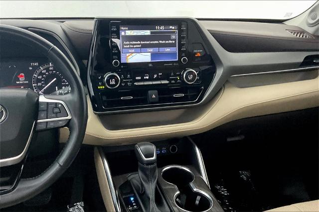 2022 Toyota Highlander Vehicle Photo in Grapevine, TX 76051