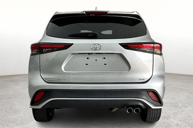 2024 Toyota Highlander Vehicle Photo in Grapevine, TX 76051
