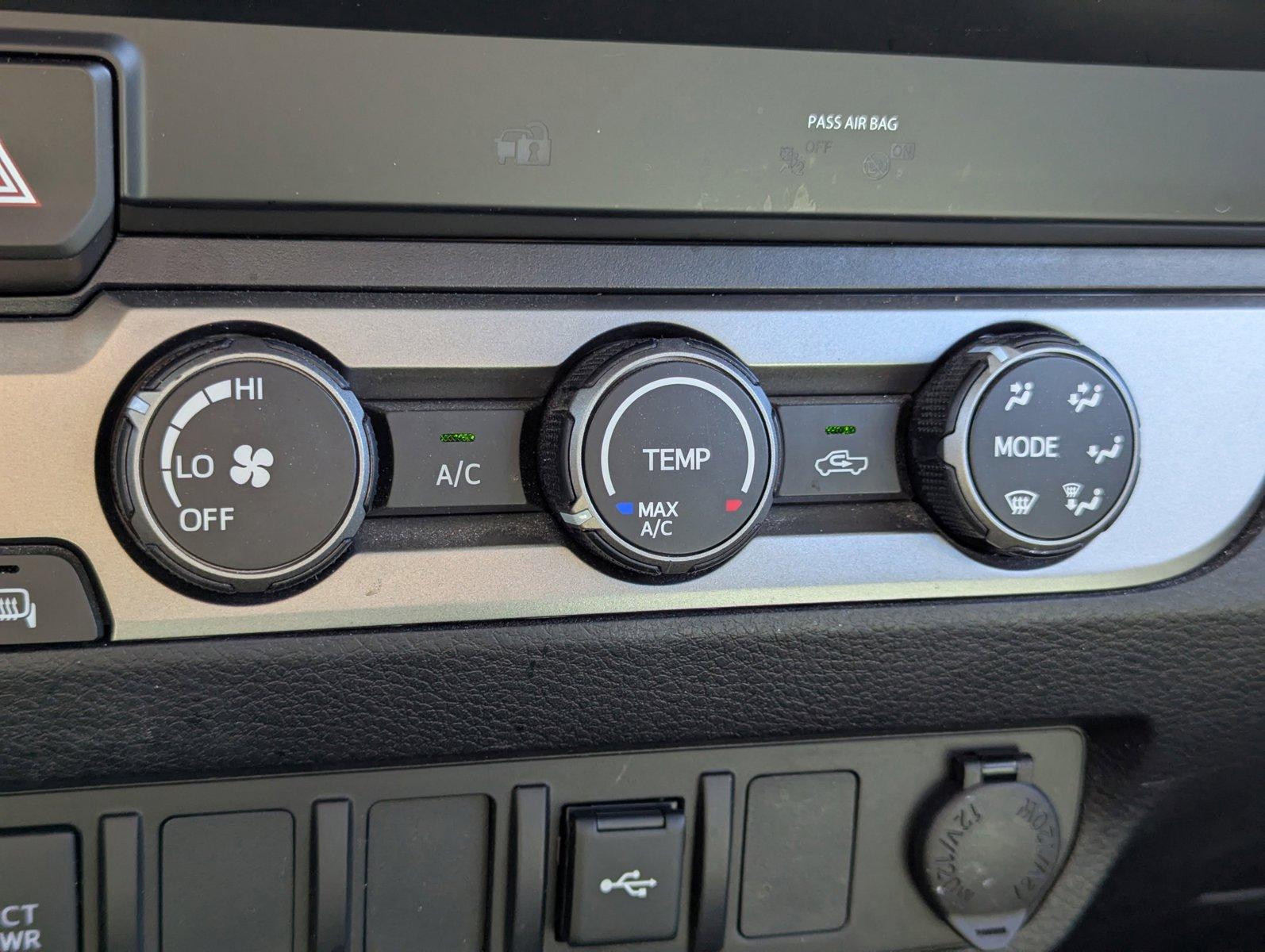 2022 Toyota Tacoma 2WD Vehicle Photo in Ft. Myers, FL 33907