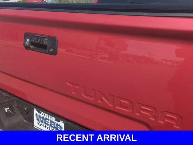 2017 Toyota Tundra 4WD Vehicle Photo in Merrillville, IN 46410