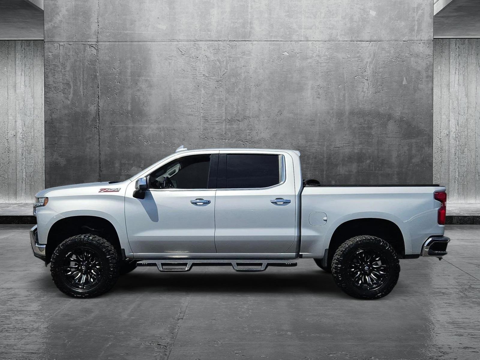 2019 Chevrolet Silverado 1500 Vehicle Photo in GILBERT, AZ 85297-0446