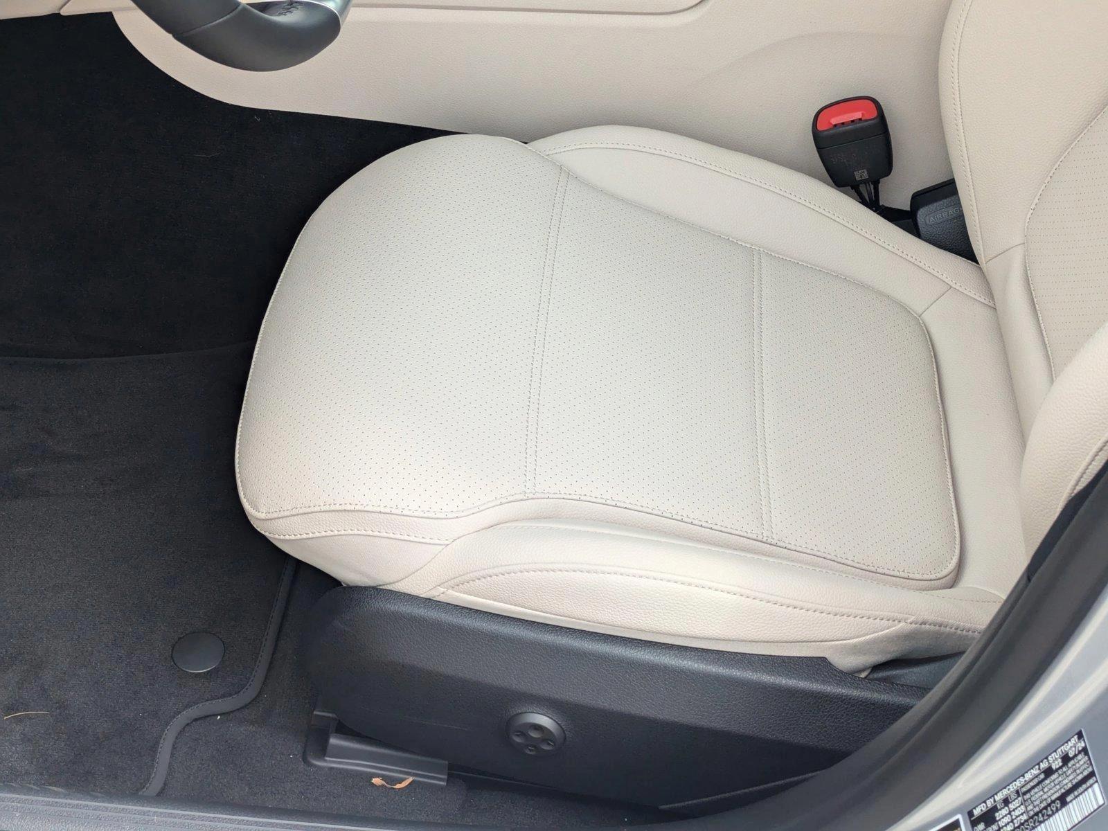 2025 Mercedes-Benz C-Class Vehicle Photo in Sarasota, FL 34231