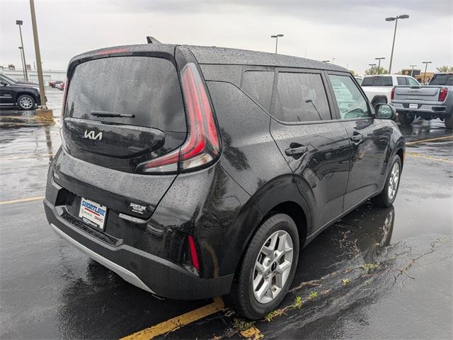 2024 Kia Soul Vehicle Photo in AURORA, CO 80012-4011