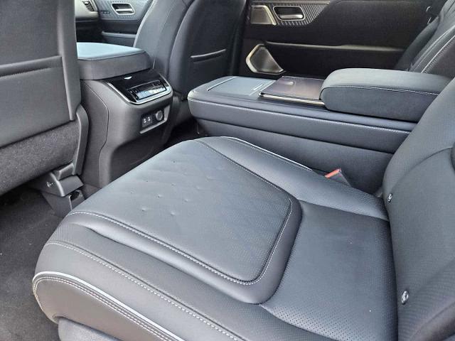 2025 INFINITI QX80 Vehicle Photo in Fort Worth, TX 76132