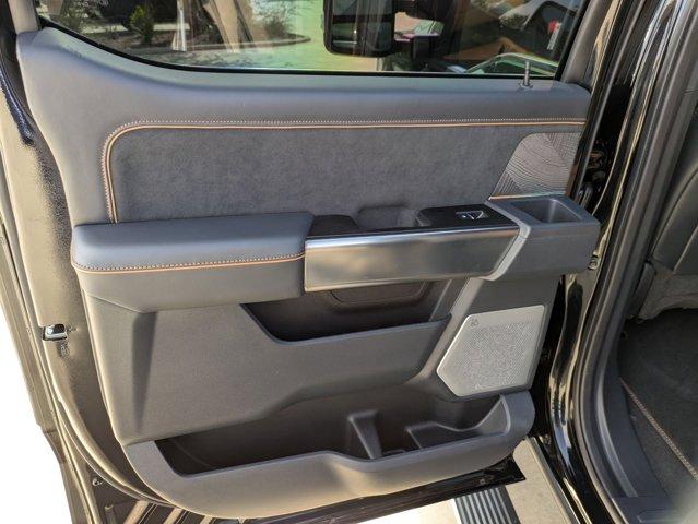 2023 Ford Super Duty F-250 SRW Vehicle Photo in SELMA, TX 78154-1459