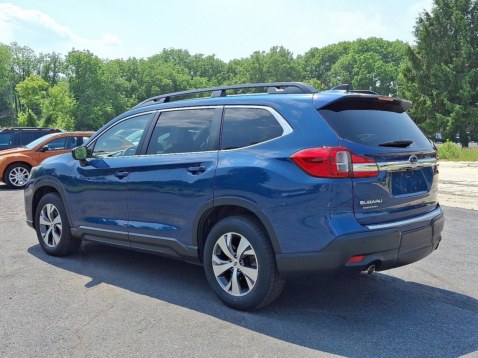 2022 Subaru Ascent Vehicle Photo in Harrisburg, PA 17111