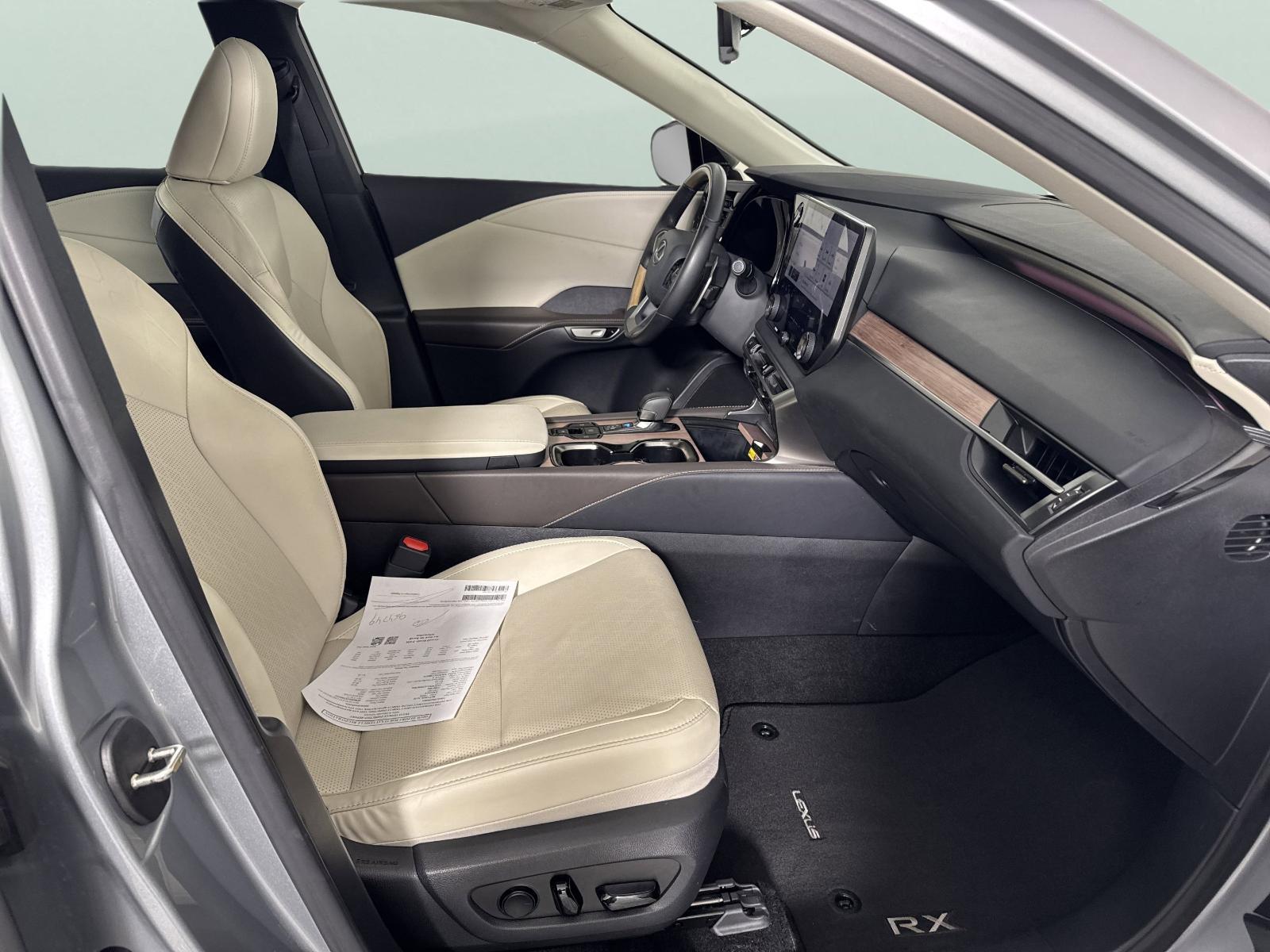 2023 Lexus RX Vehicle Photo in GEORGETOWN, TX 78626-7508