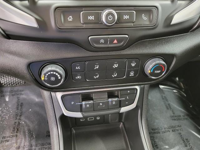 2024 GMC Terrain Vehicle Photo in GREEN BAY, WI 54303-3330