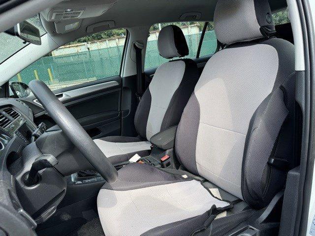 2016 Volkswagen e-Golf Vehicle Photo in Mechanicsburg, PA 17050-1707
