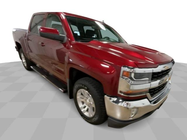 Used 2017 Chevrolet Silverado 1500 LT with VIN 3GCUKREC2HG377343 for sale in East Dubuque, IL