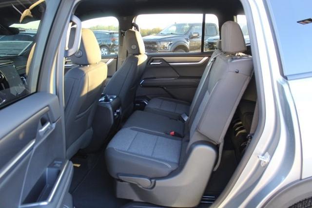 2025 GMC Acadia Vehicle Photo in Greenville, TX 75402