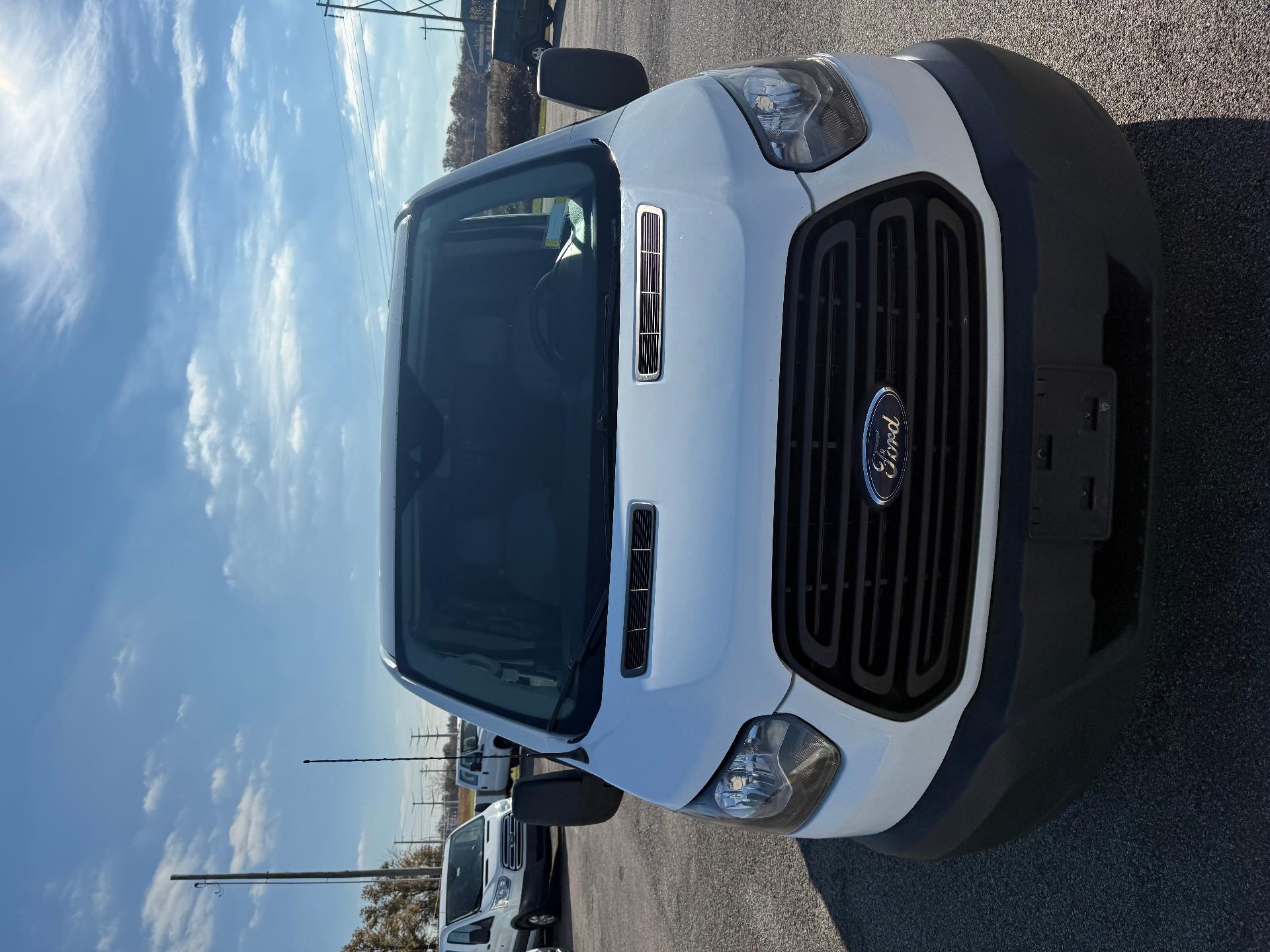 Used 2017 Ford Transit Van Base with VIN 1FTYE1ZM6HKA79772 for sale in Salem, IL