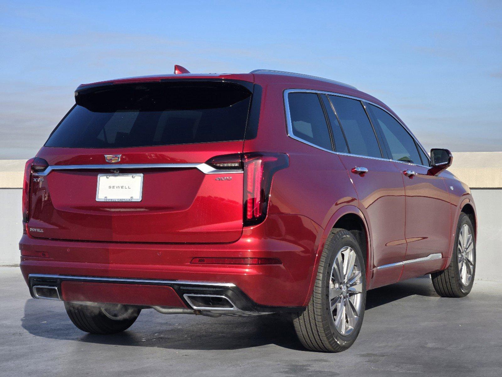 2025 Cadillac XT6 Vehicle Photo in DALLAS, TX 75209-3095