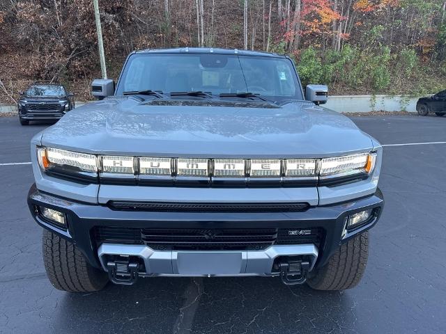 2025 GMC HUMMER EV Pickup Vehicle Photo in MARION, NC 28752-6372