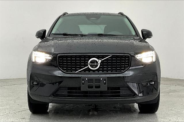 2024 Volvo XC40 Vehicle Photo in Grapevine, TX 76051