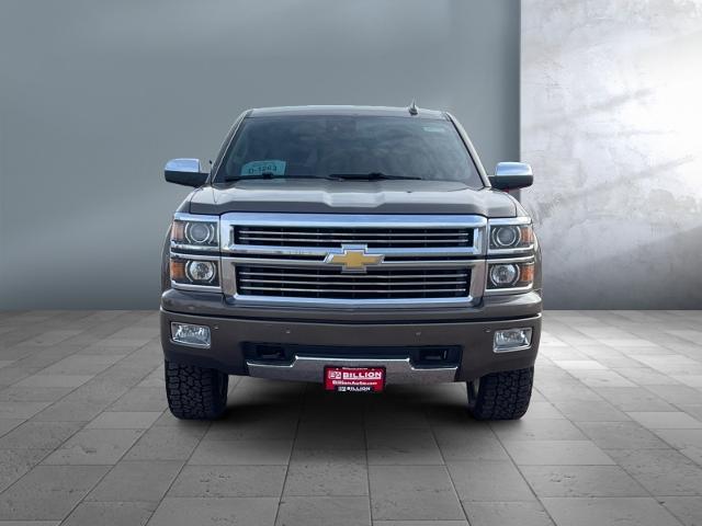 2015 Chevrolet Silverado 1500 High Country photo 2