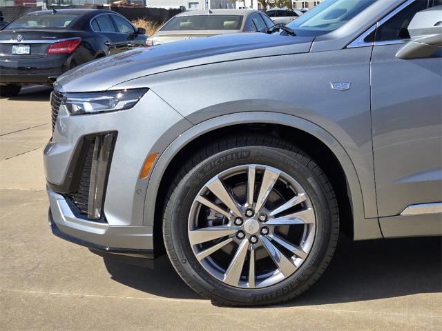 2025 Cadillac XT6 Vehicle Photo in Oklahoma City, OK 73114