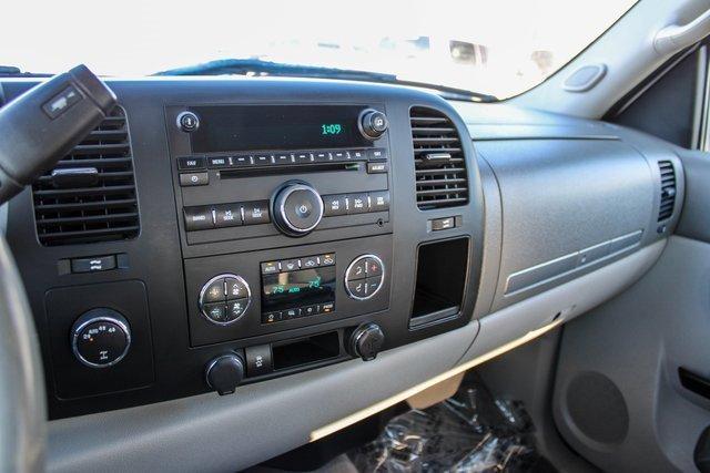 2013 Chevrolet Silverado 1500 Vehicle Photo in MILES CITY, MT 59301-5791