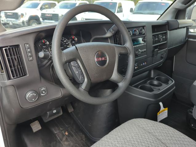 2025 GMC Savana Cargo 2500 Vehicle Photo in PASADENA, CA 91107-3803