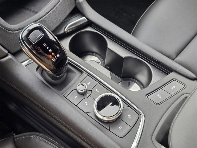 2025 Cadillac XT6 Vehicle Photo in Oklahoma City, OK 73114