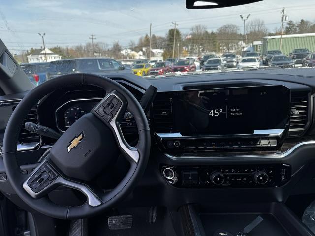 2025 Chevrolet Silverado 2500 HD Vehicle Photo in GARDNER, MA 01440-3110