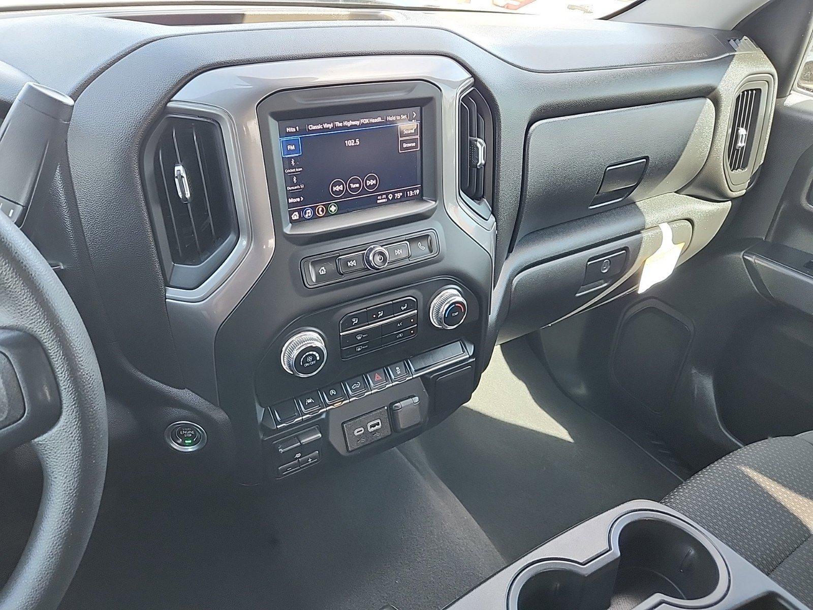 2024 GMC Sierra 1500 Vehicle Photo in Albuquerque, NM 87110